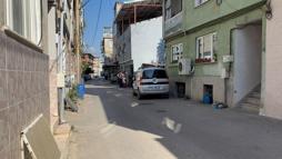 Yakınlarının haber alamadığı çift evlerinde ölü bulundu