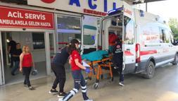 Hafif ticari araç ile çarpışan motosikletin sürücüsü ağır yaralandı