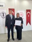 Hataylı kadın taksi şoförüne Ahilik Onur Ödülü verildi