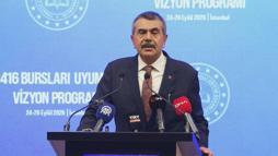 Bakan Tekin, '1416 Bursları Uyum ve Vizyon' programında konuştu