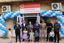 Akademik başarı ödülüyle annesi adına Kur'an kursu yaptırdı
