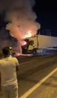 Diyarbakır'da TIR’ın kupa kısmında çıkan yangın söndürüldü