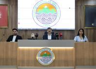 Toroslar Belediyesi'nden üniversite öğrencilere karşılıksız destek