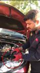 Otomobilin kaputunda mahsur kalan 3 yavru kediyi itfaiye kurtardı