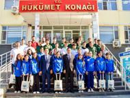 Çınar’da sporculara malzeme desteği