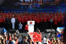 Cumhurbaşkanı Erdoğan: Türkiye’nin geleceği emin ellerde /Ek fotoğraflar