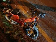 Otomobille çarpışan motosikletin sürücüsü öldü