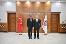 Malezya Büyükelçisi’nden Vali Zorluoğlu’na ziyaret