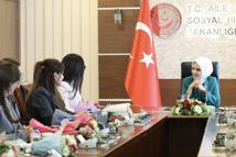 Bakan Göktaş, Azerbaycanlı şehit aileleriyle bir araya geldi