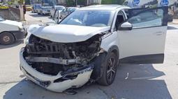 Amasya’da iki otomobil çarpıştı: 2 yaralı