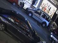 Eşiyle ilişki yaşadığını öne sürdüğü kadını 2 kardeşiyle birlikte darbetti