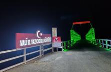 Kemaliye’de tarihi mekanlar ışıklandırıldı