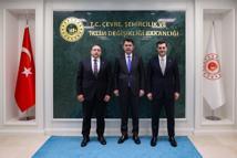Bakan Kurum, Üsküdar Belediye Başkan Vekili Gültekin'i kabul etti