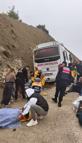 Yolcu midibüsü şarampole düştü: 9 yaralı