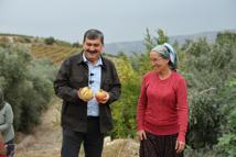 Başkan yıldız, kadın çiftçilerle tarlada buluştu