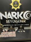 Çantanın astarına uyuşturucu hap gizlemiş