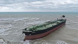 Sarıyer’de sürüklenen tanker havadan görüntülendi