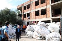 Büyükşehir zabıtasından hurda ve atık depolarına operasyon
