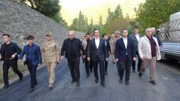 Bitlis'te terörden arındırılan bölgelerdeki yollar asfaltlanıyor