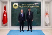 Bakan Kurum, Ümraniye Belediye Başkanı Yıldırım'ı kabul etti
