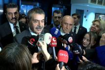 Bakan Tekin'den Kılıçdaroğlu'na ziyaret