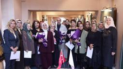 39 eserden oluşan Çınar Resim Atölyeleri Sergisi açıldı