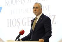 Bakan Işıkhan, Koop-İş Sendikası'nın eğitim seminerine katıldı
