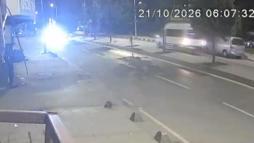 Arnavutköy'de 9 kişinin yaralandığı servis minibüsü kazasının görüntüleri ortaya çıktı