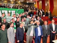 Bursaspor Başkanı Enes Çelik ve futbolcular, Mudanya Üniversitesi’nde öğrencilerle buluştu