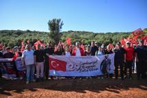 Kahramanlar Kaş'ta düzenlenen yürüyüşle anıldı