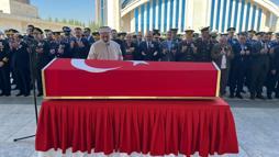 Ankara'da kazada şehit olan Albay Gökgöz, son yolculuğuna uğurlandı