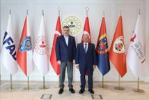 Başkan Büyükkılıç, İçişleri Bakanı Çiftçi’yi ziyaret etti