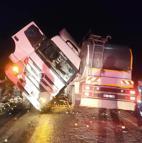 Tanker ile TIR çarpıştı: 1 ölü, 1 yaralı