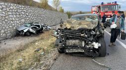 Çorum’da otomobil ile cip çarpıştı; 4 ölü, 2 yaralı