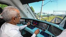 Bakan Uraloğlu: Marmaray 13 yılda 1,6 milyar yolcu taşıdı