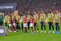 Fenerbahçe, Göztepe karşısında 3 puan alarak moral bulmayı hedefliyor