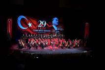 İzmir Kültür Yolu Festivali’nde, Cumhuriyet Bayramı coşkuyla kutlandı