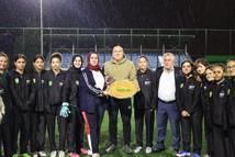 Elüstü’nden İndere 02 Kadın Futbol Takımı’na ziyaret