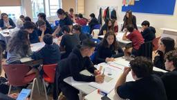 Öğrencilerden deniz suyunu tatlı su ve bitki gıdasına dönüştüren proje