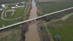 Kuruyan Gediz Nehri, yağışlar sonrası eski günlerine döndü