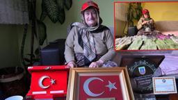 İlmek ilmek vatan sevgisi; TSK'dan 'Hamide anne'ye vefa plaketi
