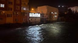 Siirt’te Bitlis Çayı’nın debisi yükseldi, önlemler arttırıldı