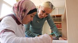 Diyarbakır'da gönüllü kadın öğretmenler, kırsaldaki 119 genç kızı YKS’ye hazırlıyor