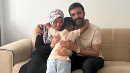 'Kahraman' çift Mehmet Emin ile hayata sarıldı