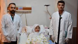 70 yaşındaki hastanın kanserli kalın bağırsağı alındı; sağlığına kavuştu