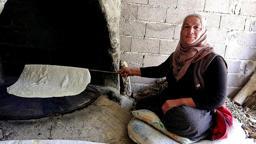 Kayseri’de imece usulü kışlık yufka ekmeği geleneği