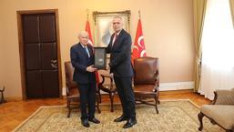 Özel Harekat Başkanı Hayal, Devlet Bahçeli'yi ziyaret etti