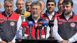 Bakan Yumaklı: Hasat sezonunu 140 milyon tonluk rekor üretimle kapatacağız