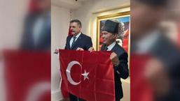 Bakan Çiftçi, Türkiye Muharip Gaziler Derneği'ni ziyaret etti