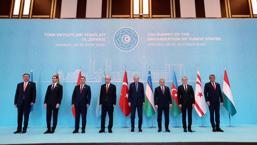 Türk Devletleri Teşkilatı Zirvesi'nde liderler aile fotoğrafında buluştu